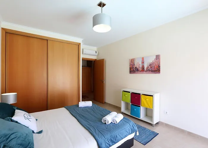 アパート Bahia's House