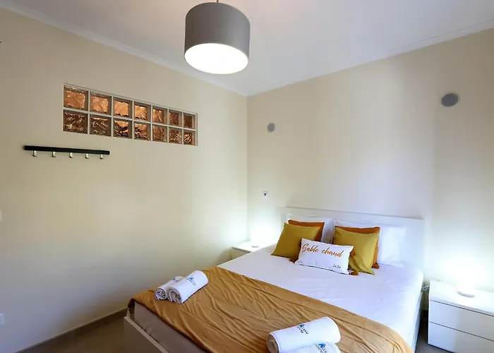 Bahia's House アパート